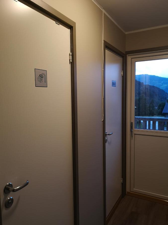 Kinsarvik Hostel Exterior foto